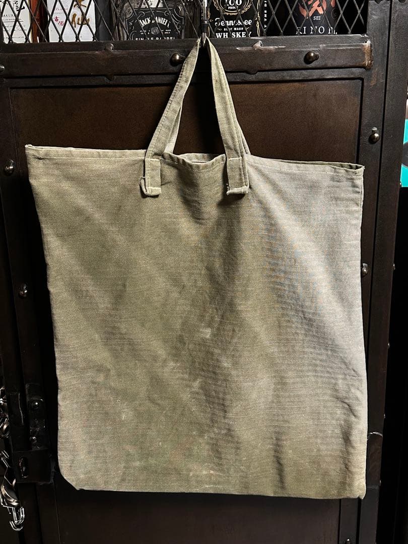 イカタコトートバッグ おやすみの通販はau PAY マーケット - 輸入雑貨