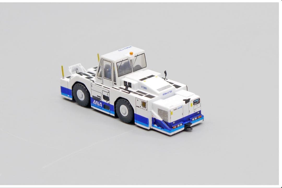 ANA トーイングカー 1/200 JC Wings WT500 - メルカリ