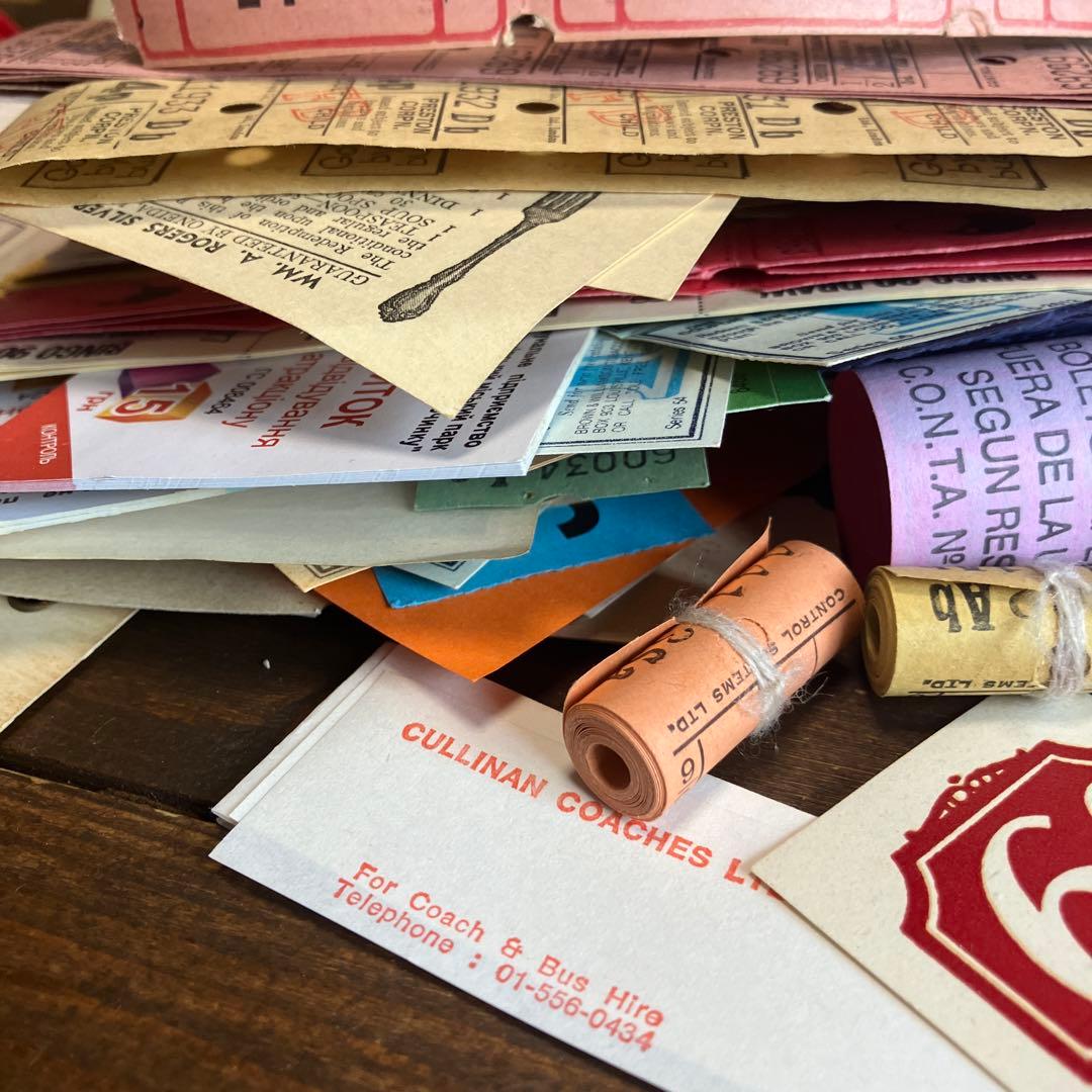 A4サイズにたっぷりヴィンテージチケット他 かなりお得 大量とロール