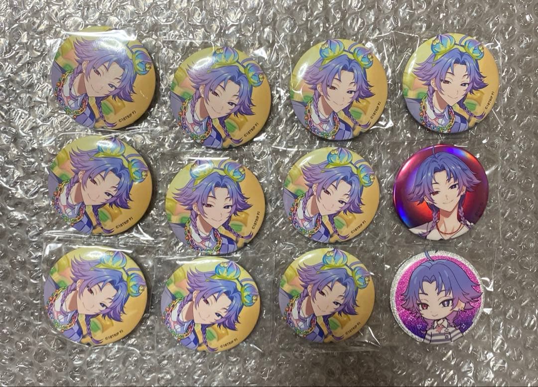 18TRIP エイトリ 缶バッジ 夜半子タろ - メルカリ