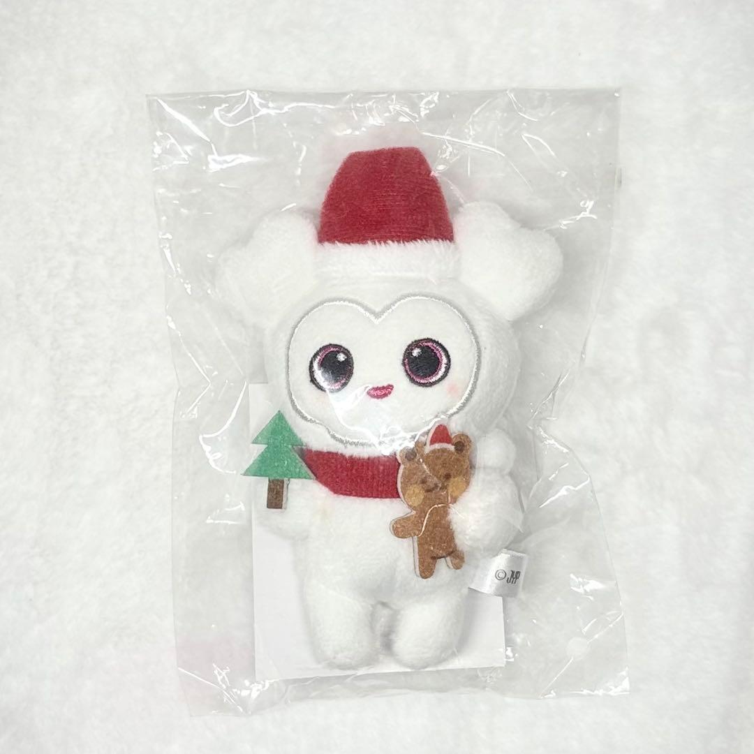 TWICE Baby DAVELY X'mas Ed バックチャーム - メルカリ
