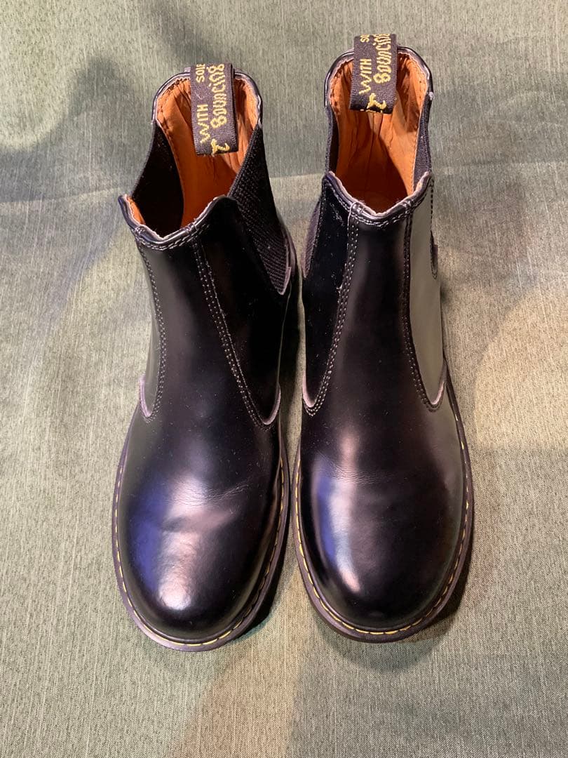 定番Dr.Martens サイドゴアチェルシーブーツ新品同様EU42 UK8 - メルカリ