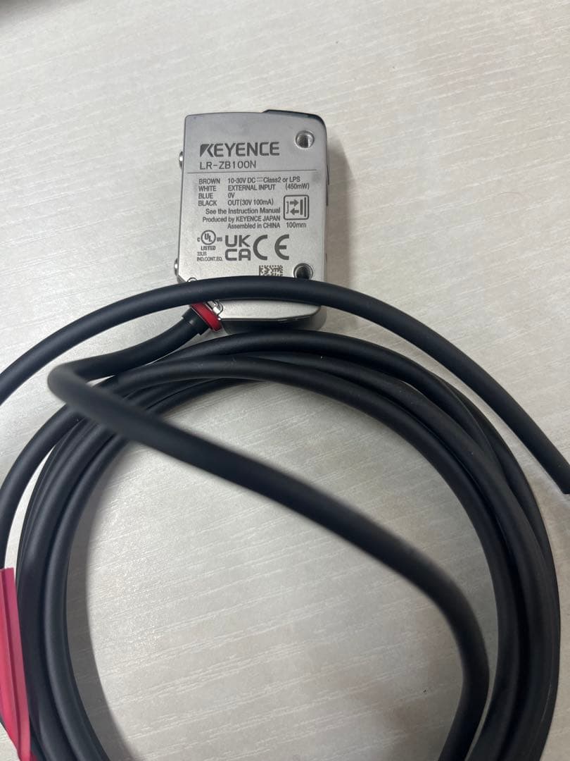 キーエンス　LR-ZB100N レーザセンサ　新品2個 Rectangular w/ cable Type, 100 mm - LR-ZB100N | KEYENCE America