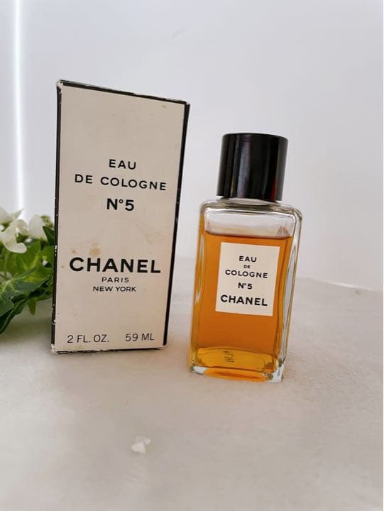 【箱あり】シャネル　CHANEL　No5　5番 香水　オーデコロン　59ml CHANEL - 【箱あり】シャネル CHANEL No5 5番 香水 オーデコロン 59ml