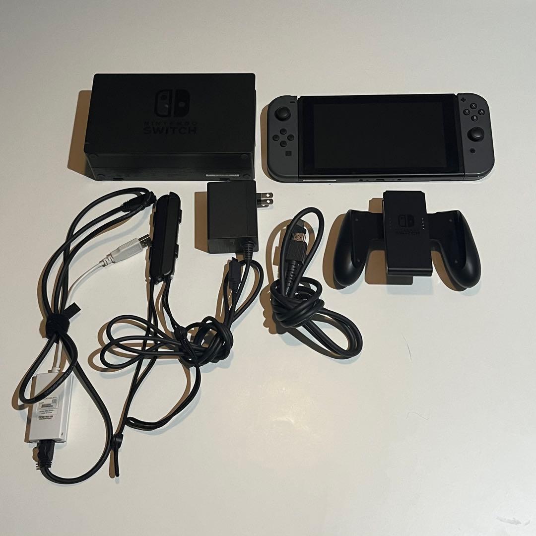 【動作確認済み】【美品】Nintendo Switch 本体 とその他付属品 Nintendo Switchが発売された日。Wiiを超え1億5086万台を売り上げた超