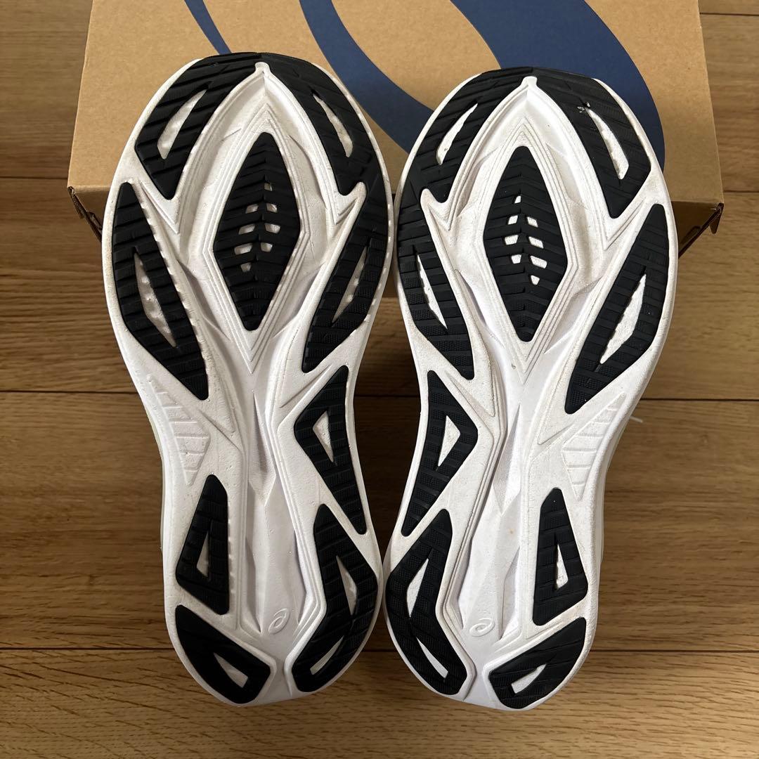 アシックス　スーパーブラスト2 (27.0cm)