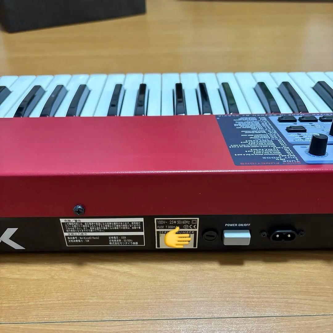 ケース付】Nord Lead 2x アナログシンセサイザー 49鍵 - メルカリ