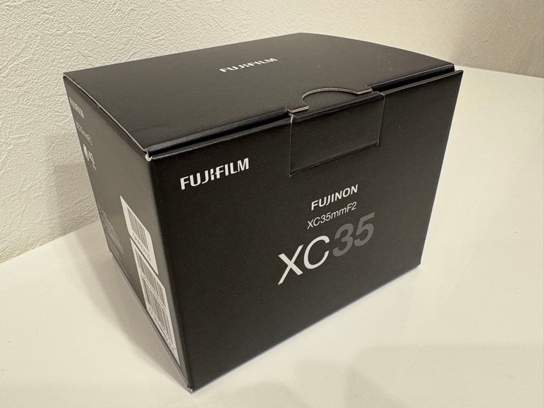 【美品】FUJIFIlM XC 35mm f2 単焦点レンズ　FUJINON Fujifilm XC 35mm f/2 Lens (Black) | Bedfords.com
