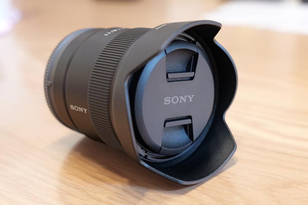 【美品】SEL11F18（SONY ミラーレスカメラレンズ） カメラレンズ E 11mm F1.8 SEL11F18 [ソニーE /単焦点レンズ] SONY