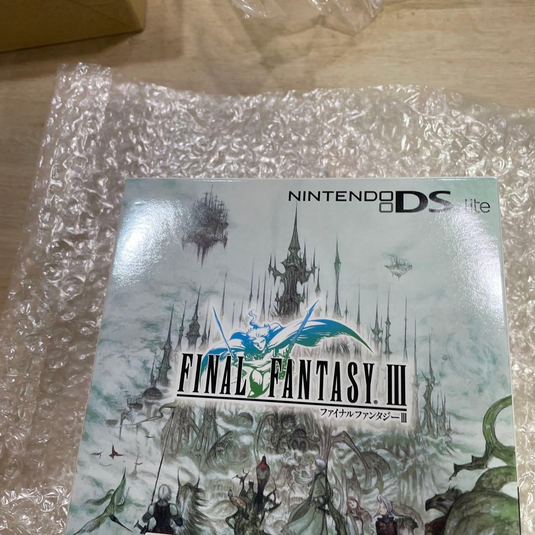 スクウェア・エニックス NINTENDO DS ニンテンドーDS LITE F… Amazon | ニンテンドーDS Lite クリスタルホワイト【メーカー生産終了