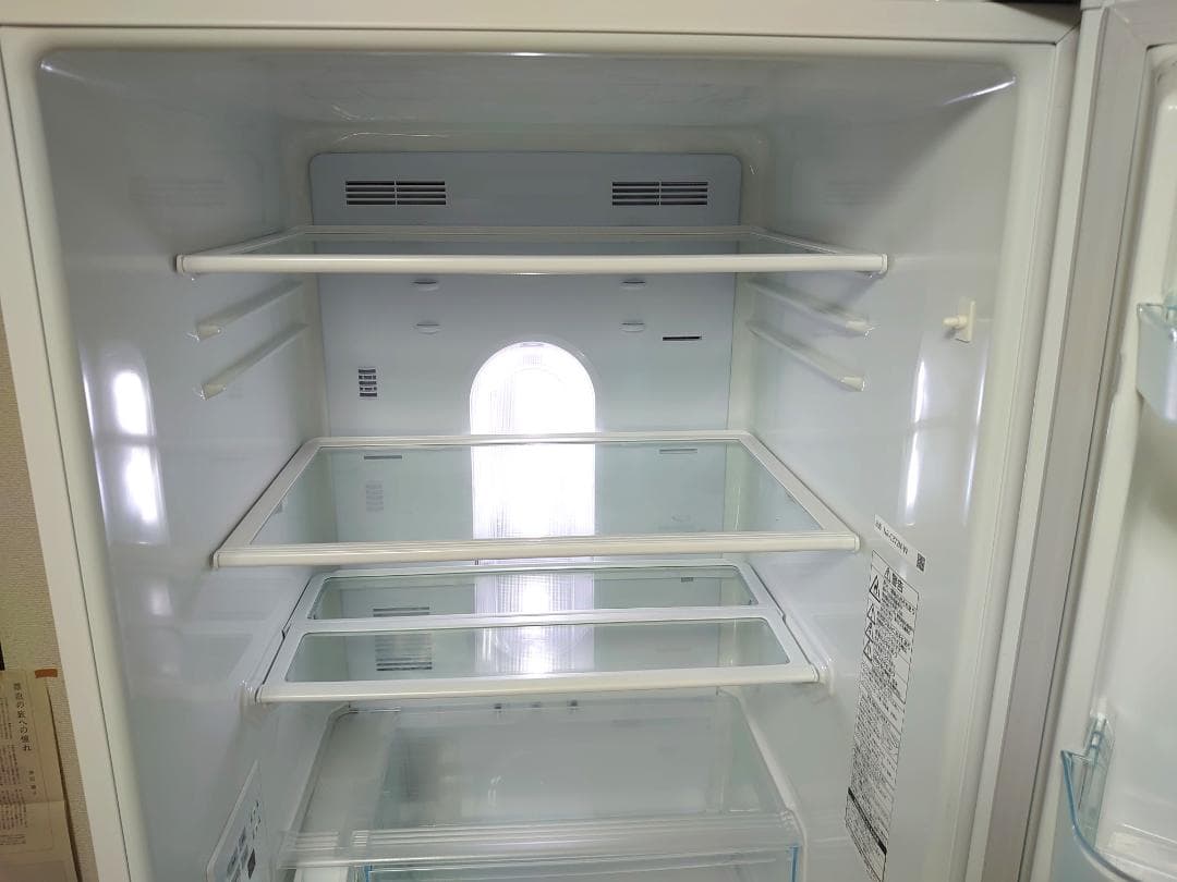 高年式！2021年製 Panasonic冷蔵庫 365L NR-C372N-W