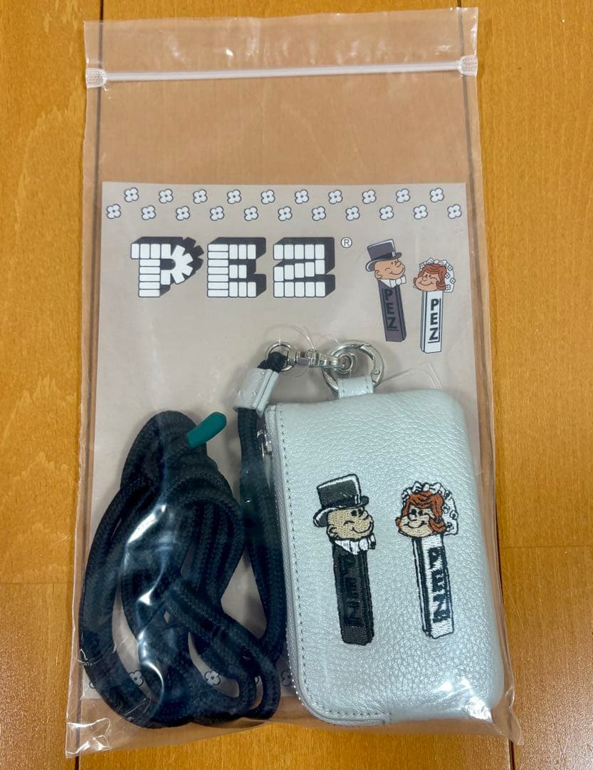 【PEZ(ペッツ) ×ear】WEB限定/牛革/カードケース/スマホショルダー セール】【PEZ(ペッツ) ×ear】WEB限定/牛革/カードケース/スマホ