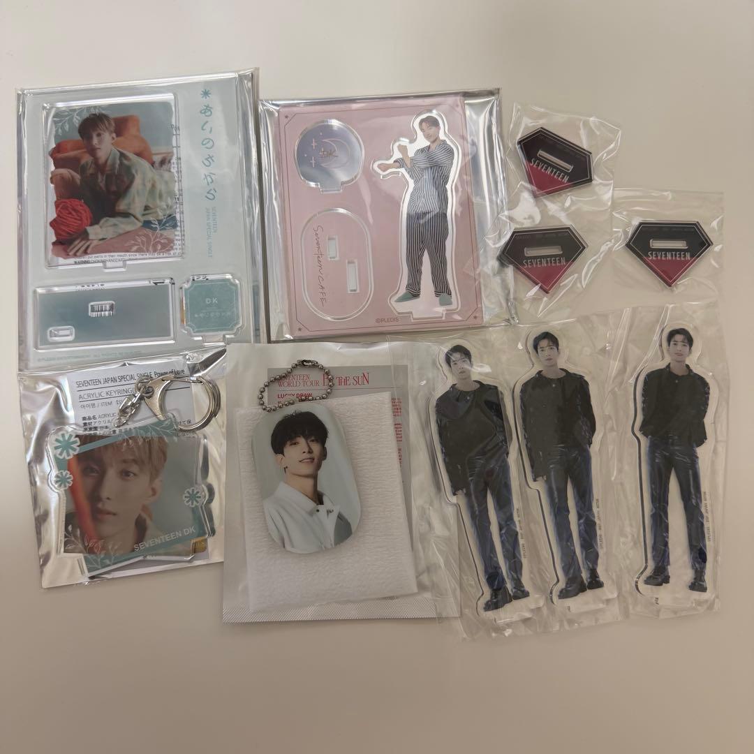 SEVENTEEN ドギョム アクスタ アクキー あいのちから - メルカリ