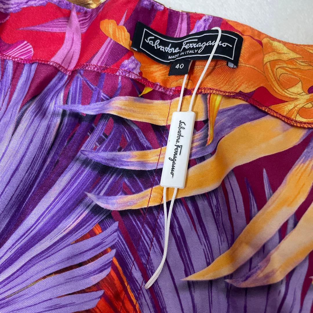 専用 シルク100%Salvatore Ferragamo