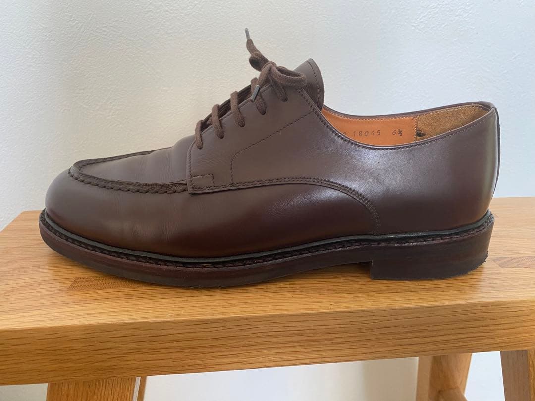 ジャランスリウァヤ　uチップ　uk6.5(25.5cm)