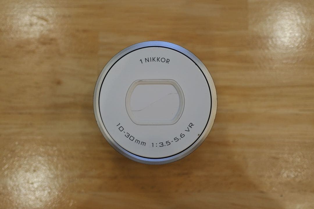 「訳あり」1 NIKKOR 10-30mm f/3.5-5.6 VR レンズ