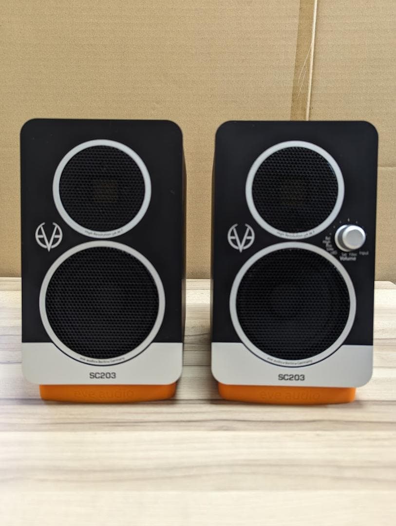 EVE AUDIO SC203　モニタースピーカー Amazon | 【正規輸入品】EVE Audio GmbH SC203 2-Way, 3