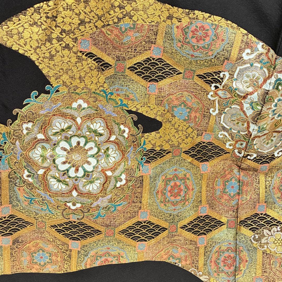 D93 黒留袖 華文 金彩 正絹 着物 袷 美品 - メルカリ