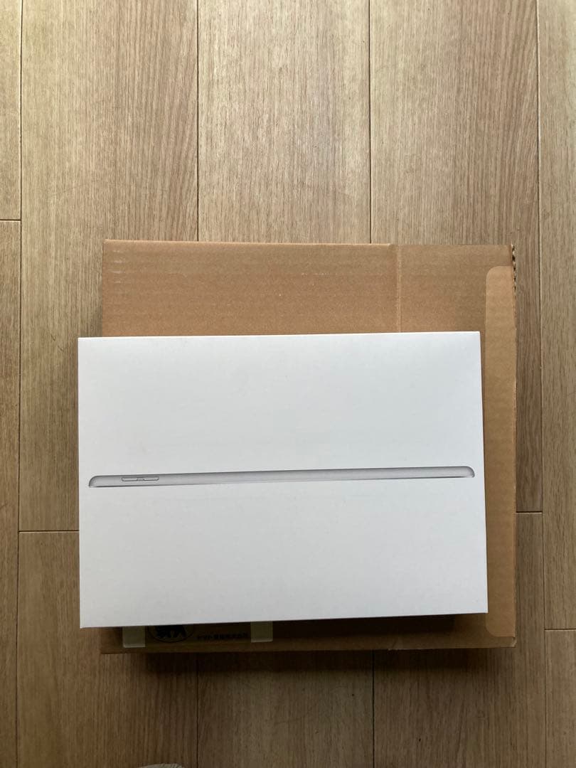 iPad ローズゴールド 本体　付属品 iPad Pro 9.7インチ docomo版SIMフリー 32GB MLYJ2J/A A1674 新品同様