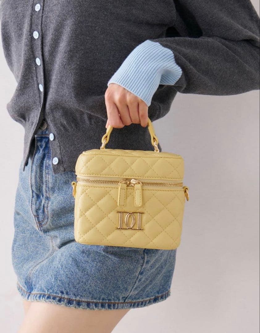Darich キルティングスクエアミニバッグ ゴールドパーツ イエロー