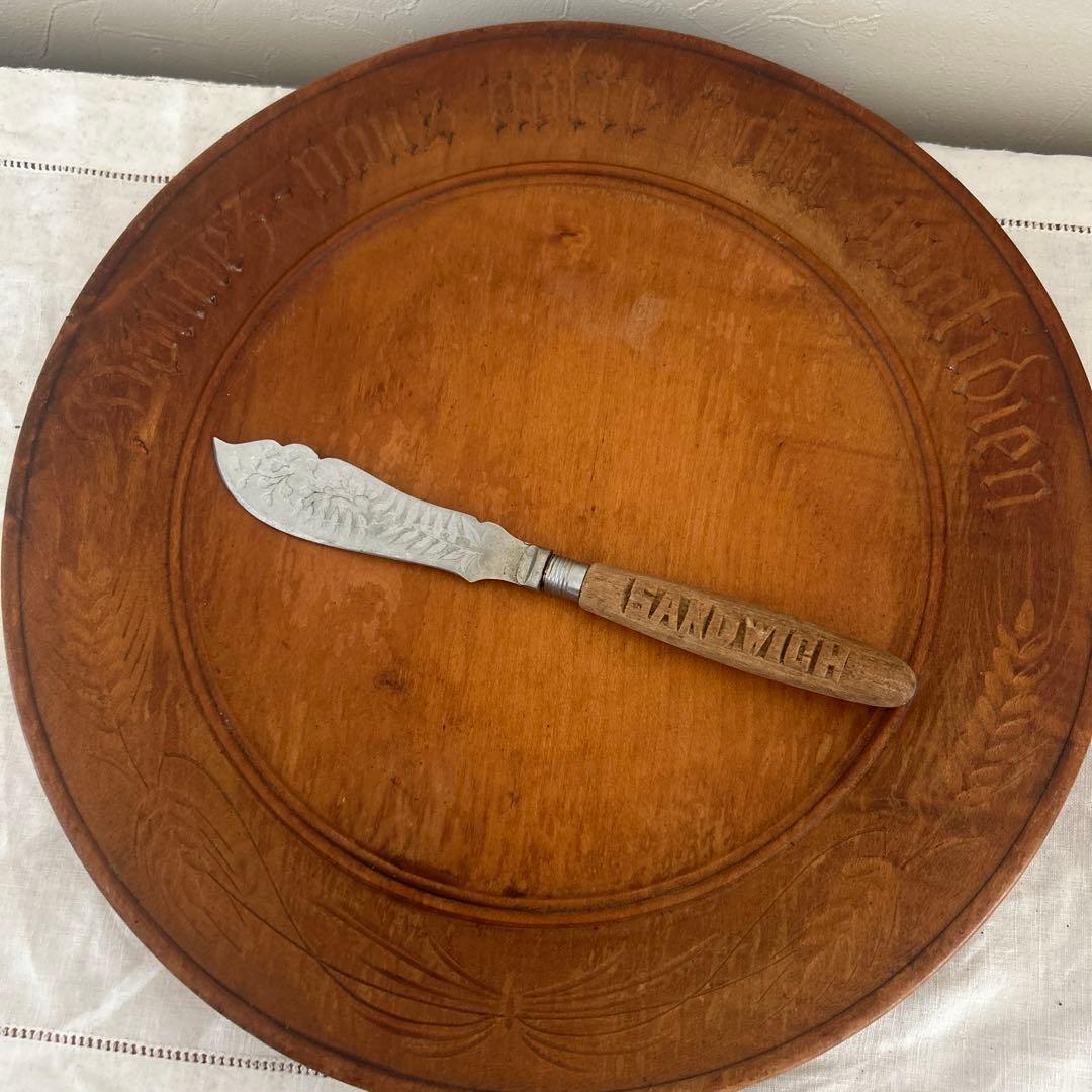 アンティーク　ブレッドボードとサンドイッチナイフのセット アンティーク ブレッドボードとサンドイッチナイフのセット