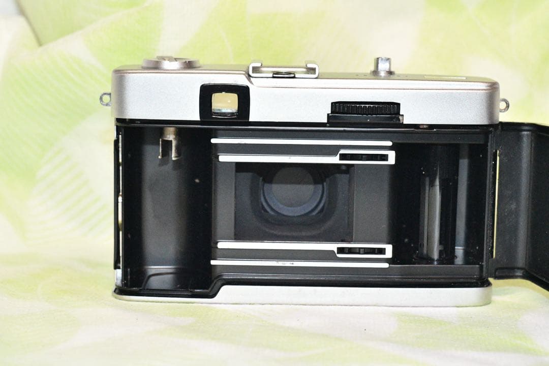 《動作品》OLYMPUS TRIP 35【美品】 a355