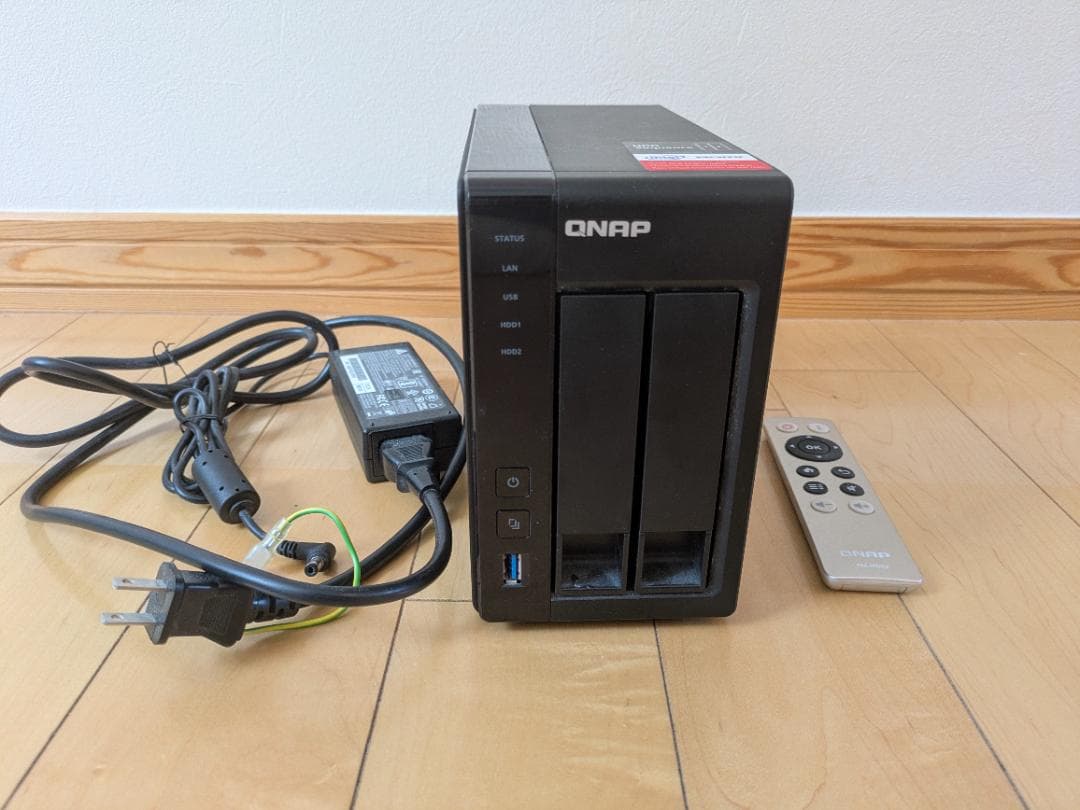 ジャンク】QNAP TS-251+ メモリ8GB増設済み 2ベイ リモコン付属 - メルカリ