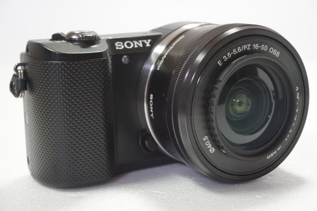 ショット219回 ☆極美品☆ SONY a5000 デジカメ ブラック - メルカリ