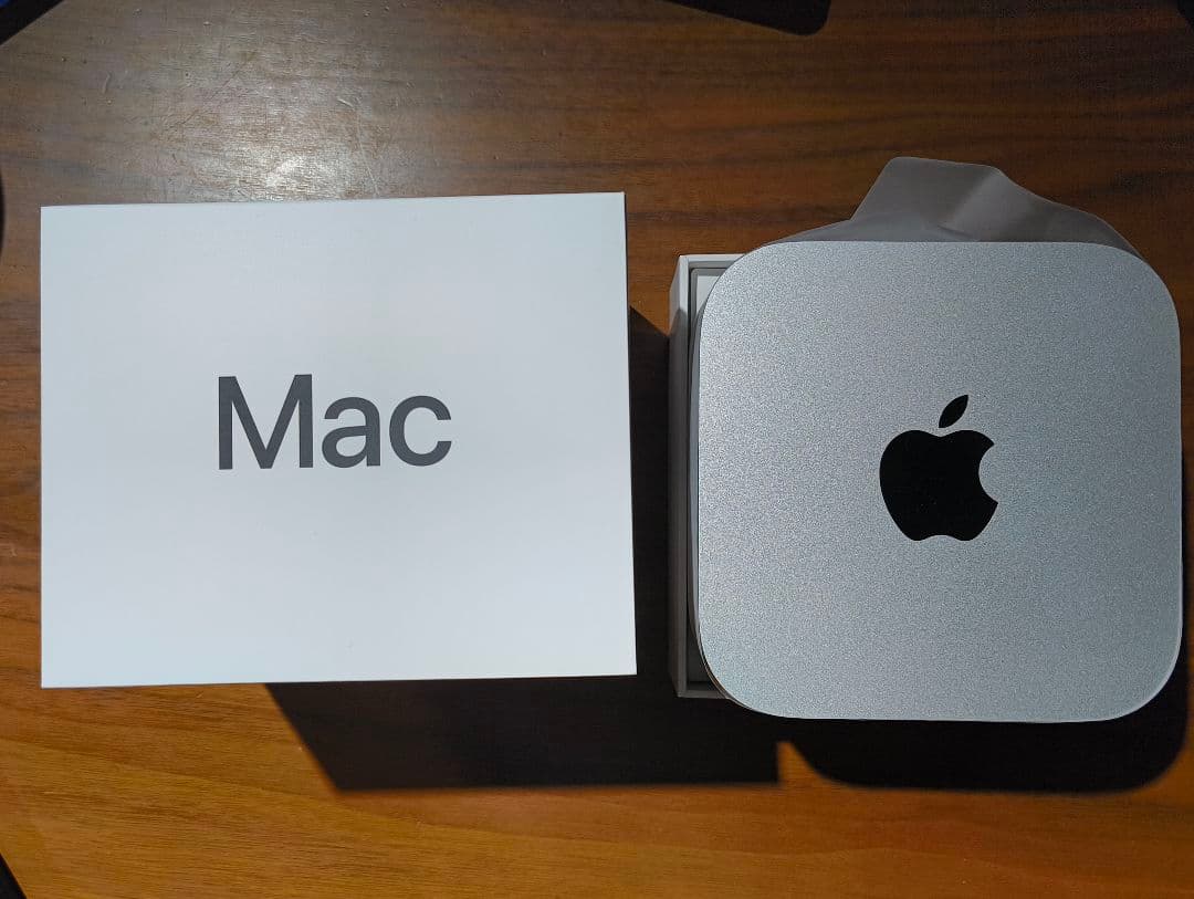 Apple Mac mini (M4, 2024) シルバー｜元箱・付属完備 じゃんぱら-Apple Mac mini M4(CPU:10C/GPU:10C) 16GB/256GB シルバー