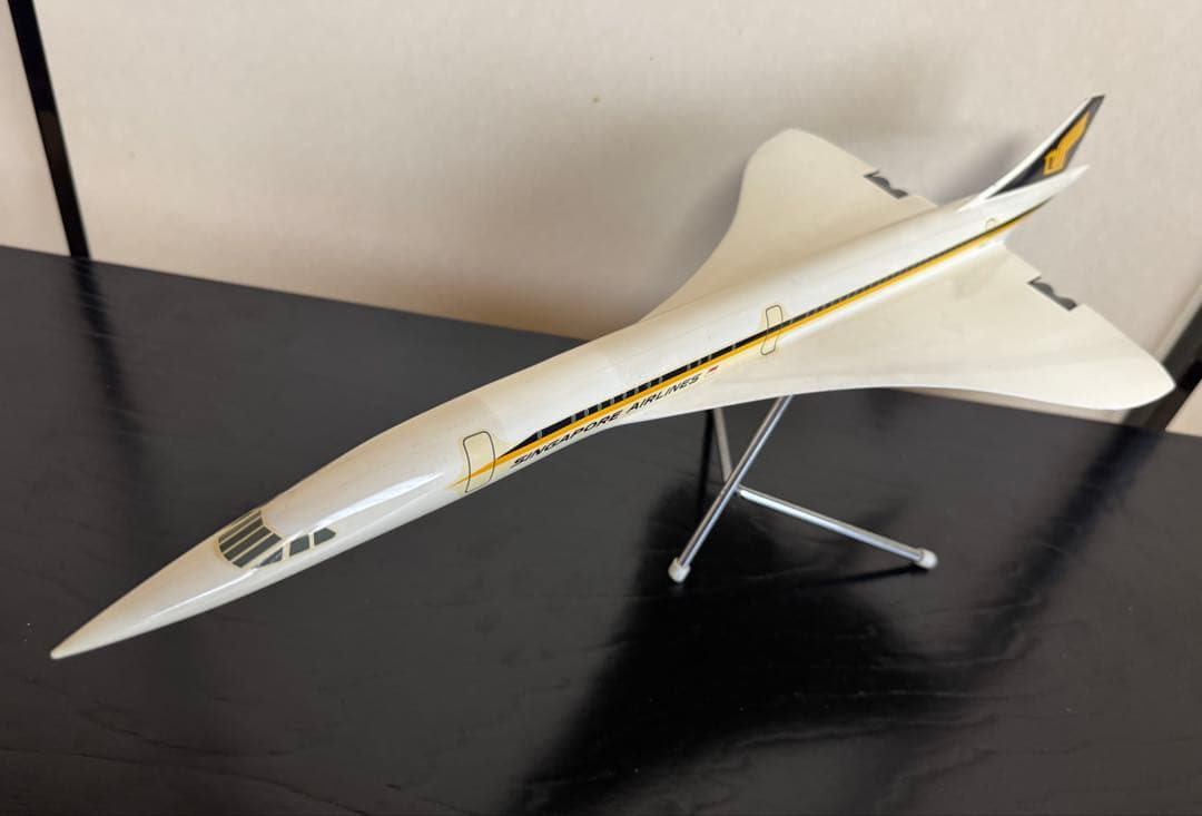 最終値下げ‼️激レア シンガポール航空 コンコルド 1/100モデル