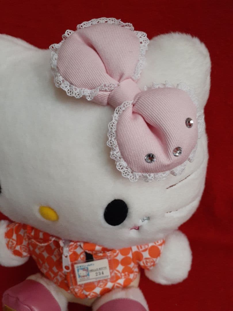 ハローキティ セブンイレブン 初代制服ぬいぐるみ サンリオ - メルカリ