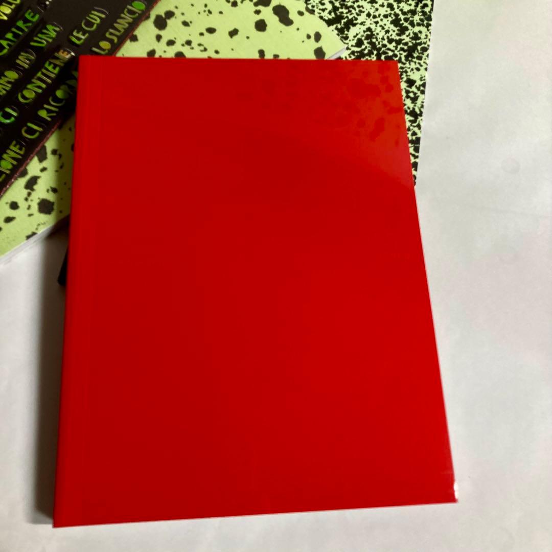 希少・非売品】ボッテガヴェネタ FANZINE Winter 2023 4冊 - メルカリ