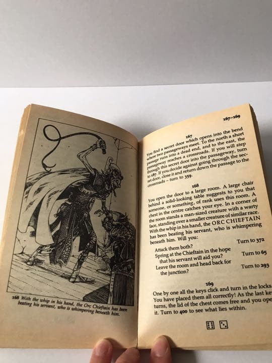 ゲームブック 火吹き山の魔法使い 英語版 - メルカリ