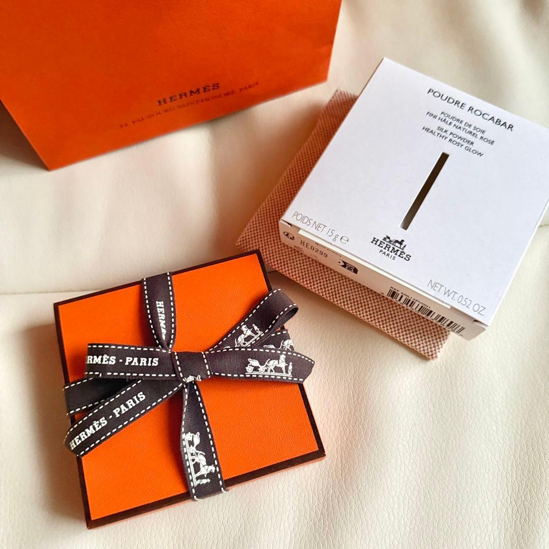 【新品未開封】エルメス ホリデー限定品《プードル ロカバール》フェイスパウダー