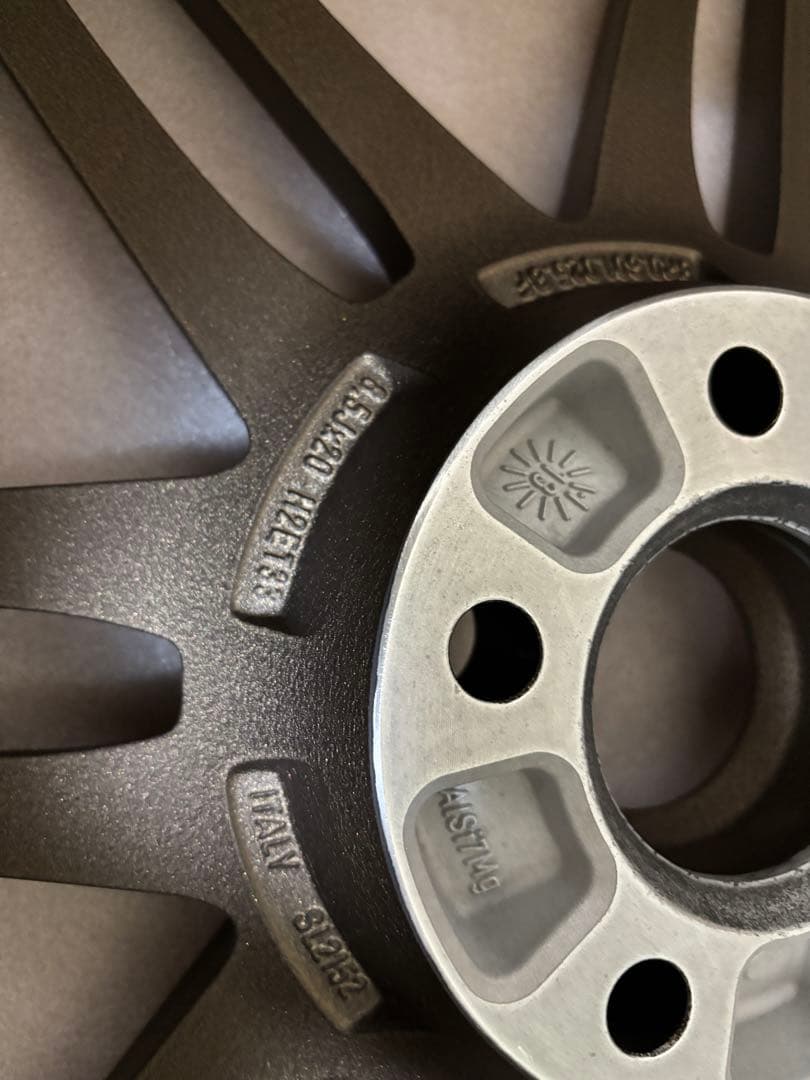 アウディ Q5 純正 20インチ ブロンズ KLS様専用1 - メルカリ