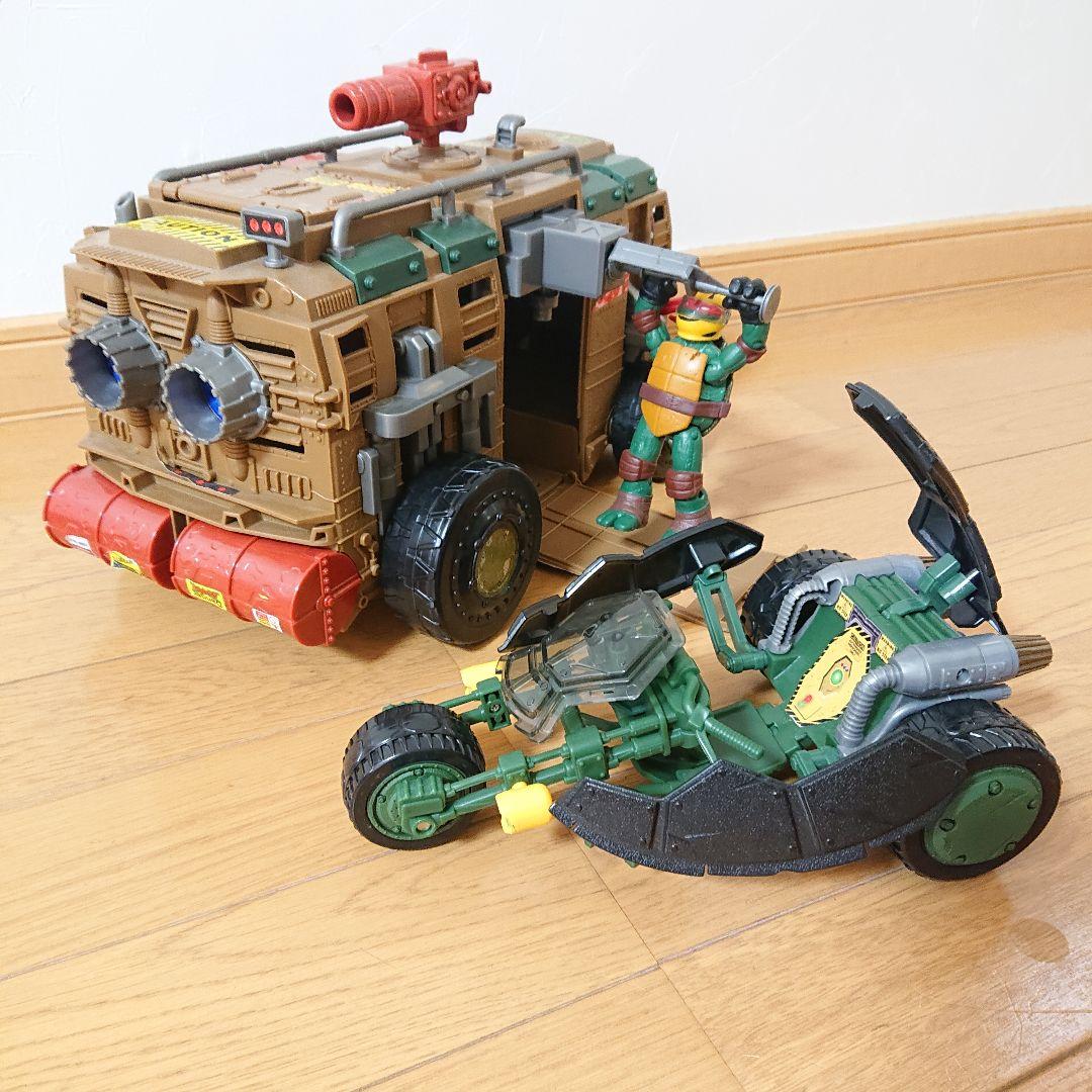 ミュータント タートルズ シェルレイザー ステルスバイク フィギュア1