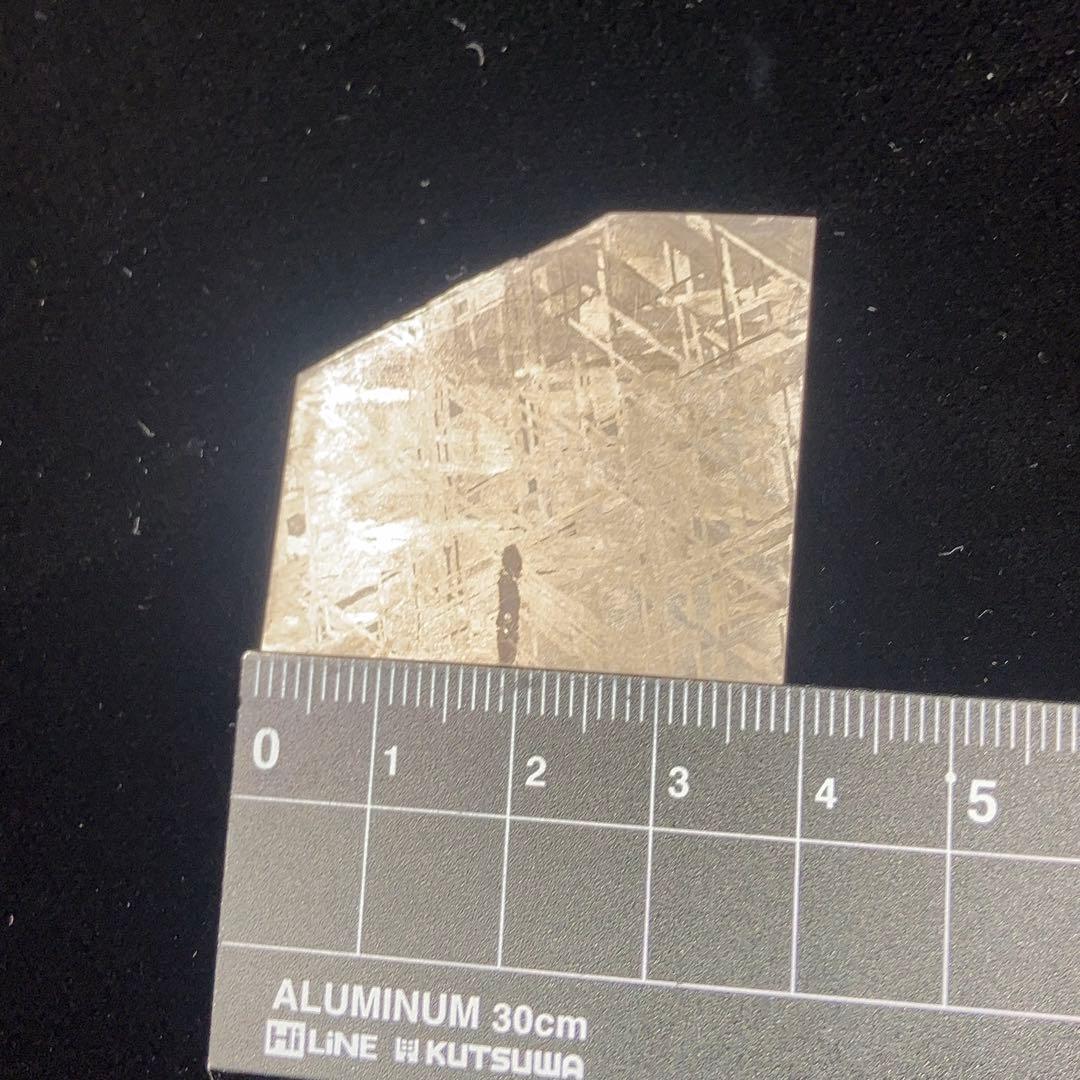 ギベオン トロイライト入り　鉄隕石 IVA 12.58g