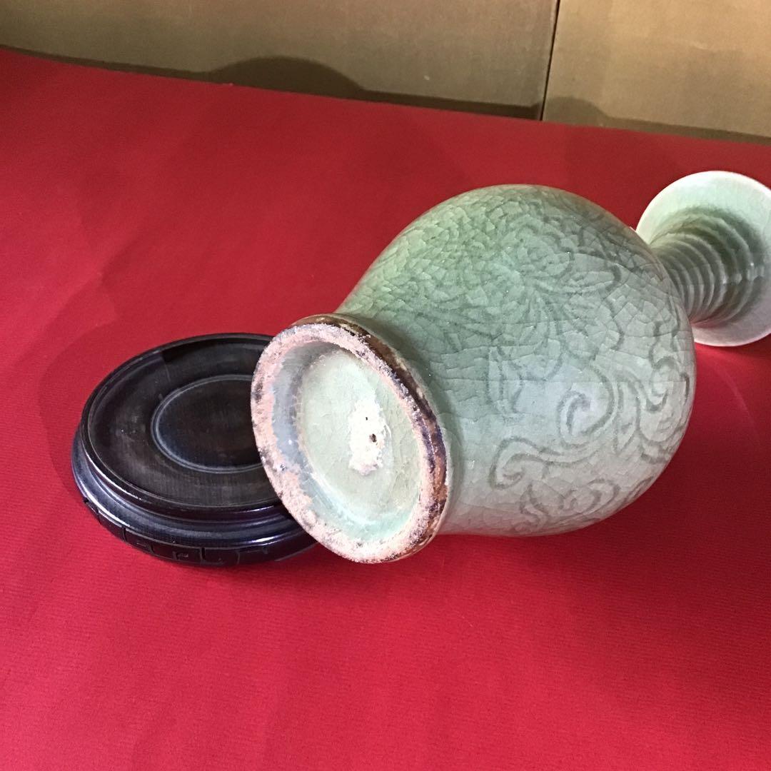 龍泉窯 青磁 隠刻牡丹紋図 明代 - メルカリ