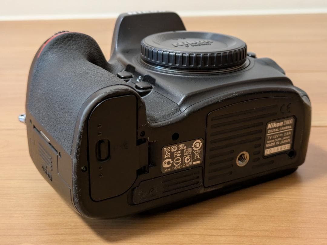 完全動作品】Nikon ニコン D800 本体 光学系カビ・キズ・曇りなし