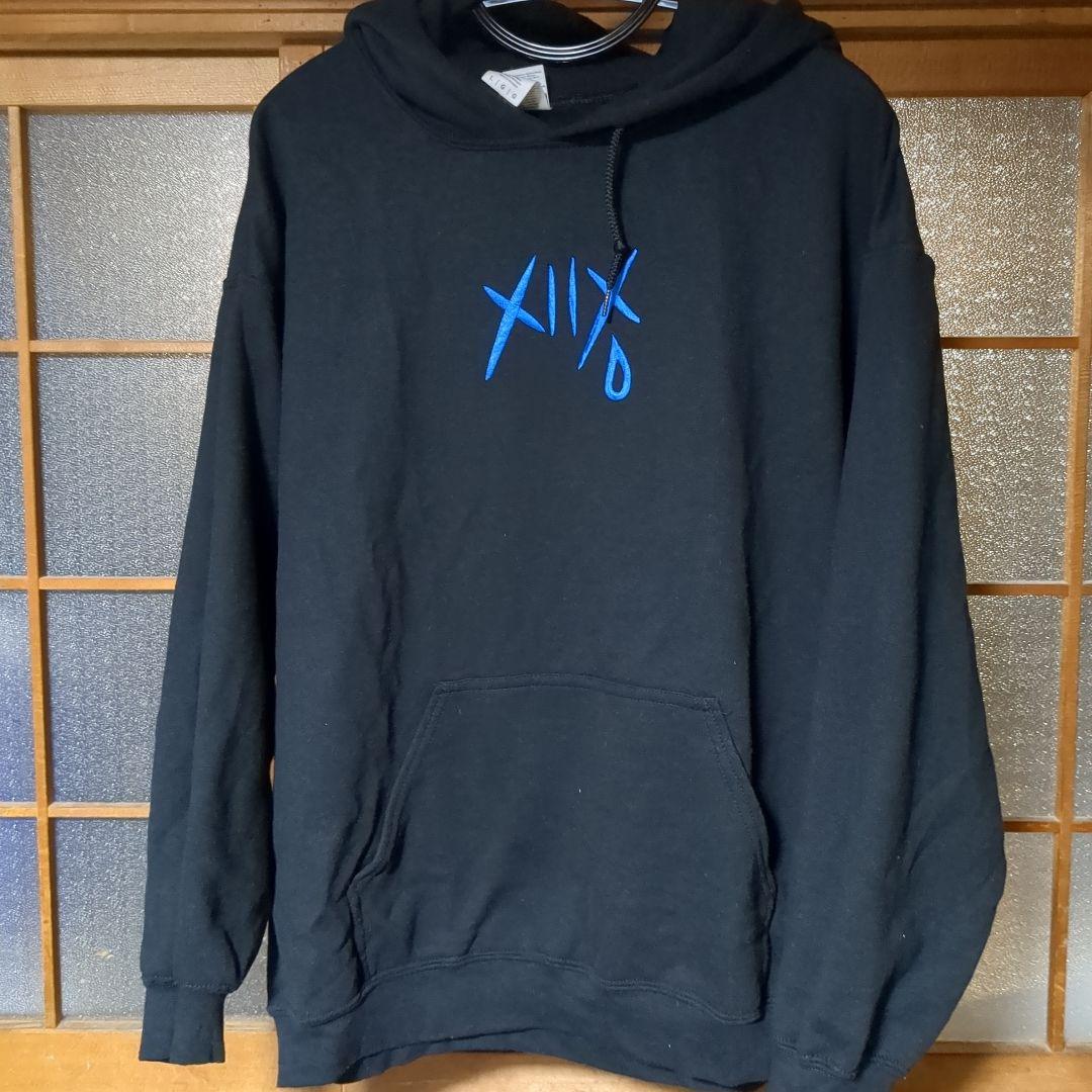 XIIX Cryingパーカー 須藤優 斎藤宏介 - メルカリ