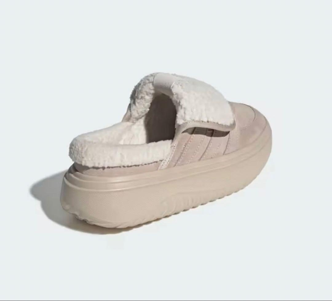 adidas アディダス 23.5cm ボア付き サンダル ミュール