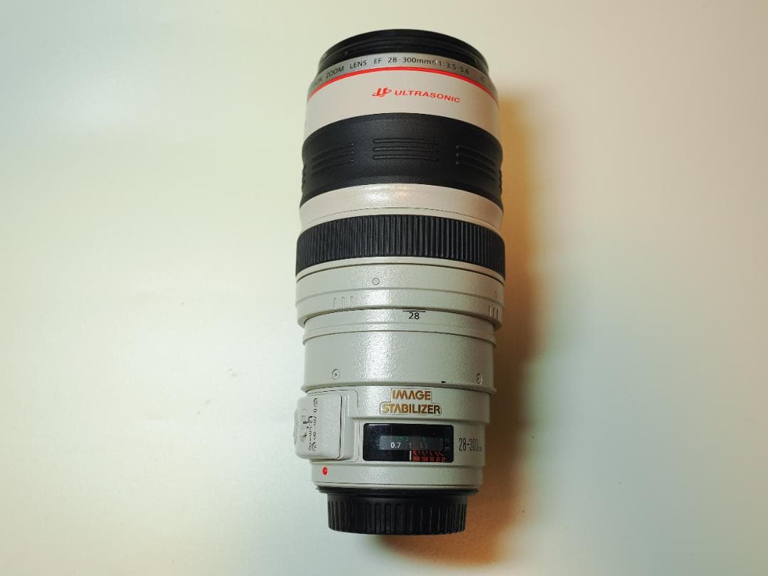 キヤノン Canon EF 28-300mm F3.5-5.6 L IS USM
