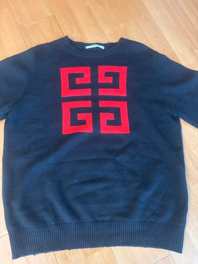 Givenchy ニットセーター 黒・赤 楽天市場】美品 Givenchy ジバンシー ロゴ サイズS ブラック 黒 ニット