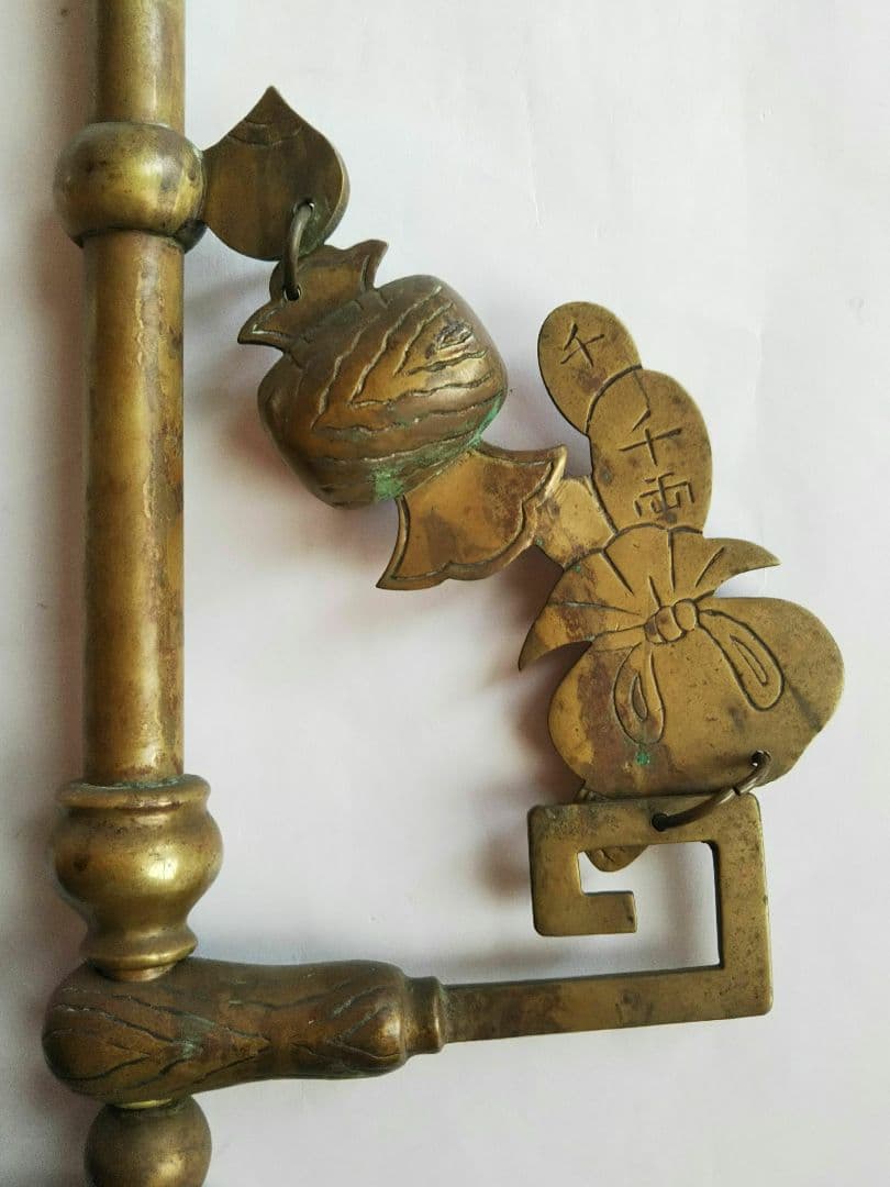 自在鉤 真鍮 囲炉裏 アンティーク オブジェ 置物