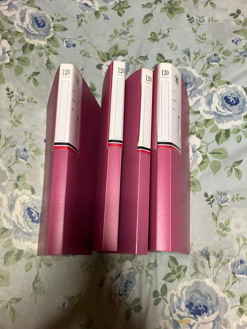 ドラゴンボールカード 4冊分ファイルごと 超美品のみキラも大量 全部で