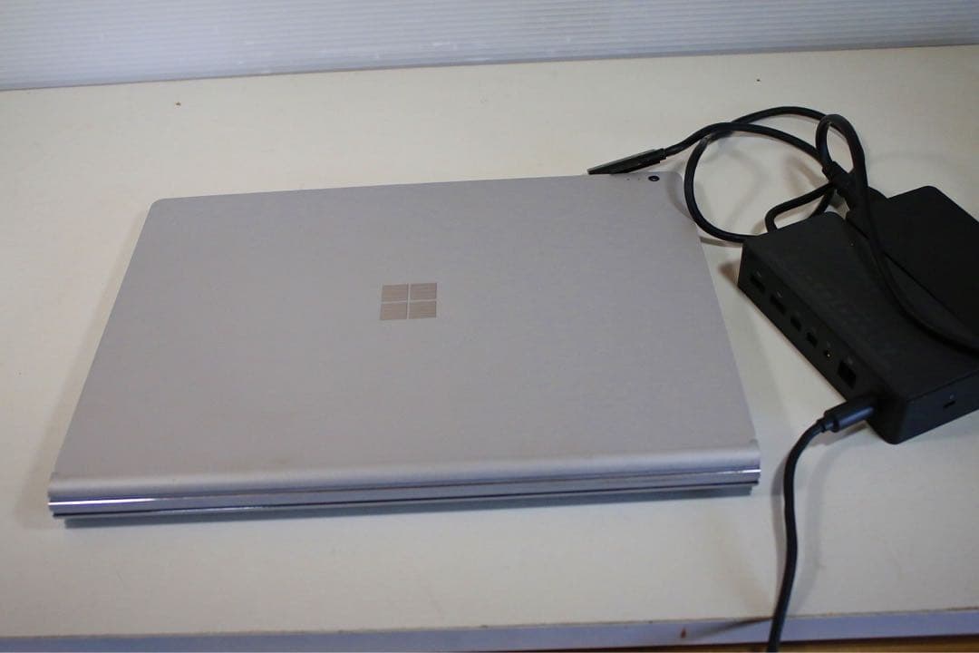Windowsタブレット本体 MS Surface Book2 1832 / i 5 8350U /13.5w