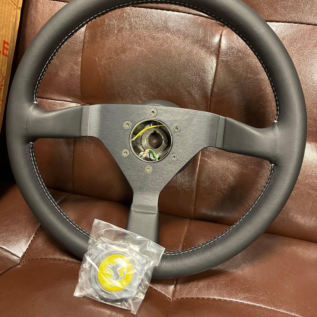 最終価格☆希少フェラーリ328 純正ステアリングホーンボタン付き 未