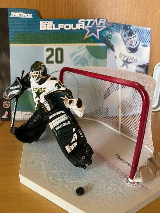 ❤️マクファーレン NHL ゴーリー エドベルフォア‼️ - メルカリ