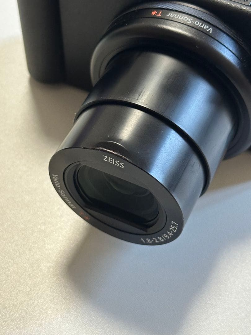 バッテリー5個付き】SONY ZV-1 GRIP KIT - メルカリ