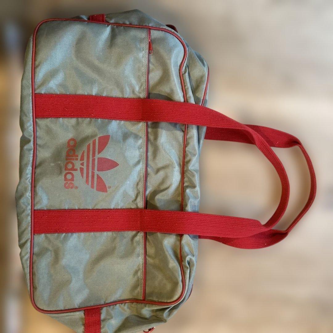 adidas ダッフルバッグ オリーブグリーン adidas ダッフルバッグ オリーブグリーン